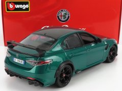 Model Bburago Alfa Romeo Giulia GTAm zelená 1:18